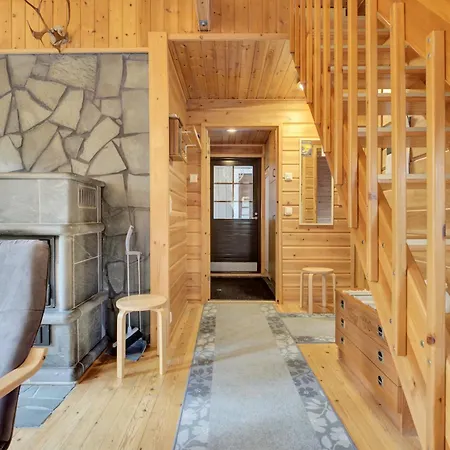 Raekkipirtti A * لووُستو