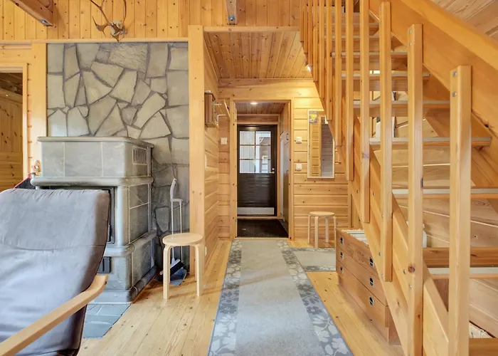 Raekkipirtti A * لووُستو