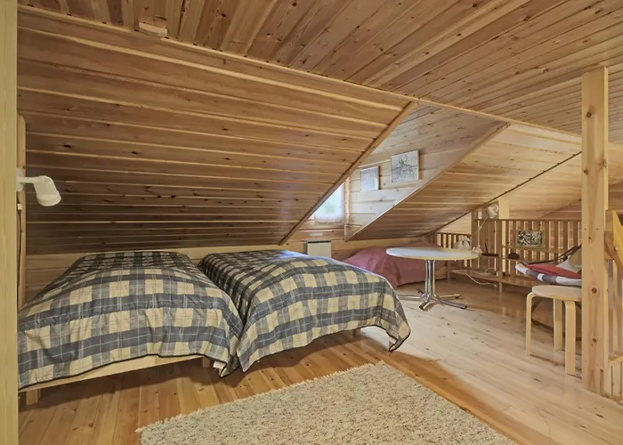 شقة Raekkipirtti A *